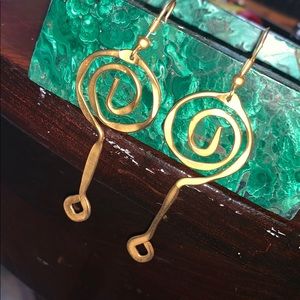 Gorgeous Question Mark Like Earrings